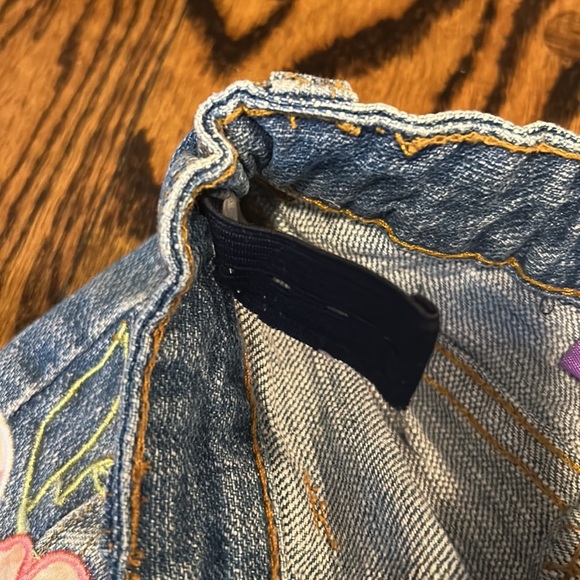 2/3 FLORAL JEANS - Picture 4 of 5